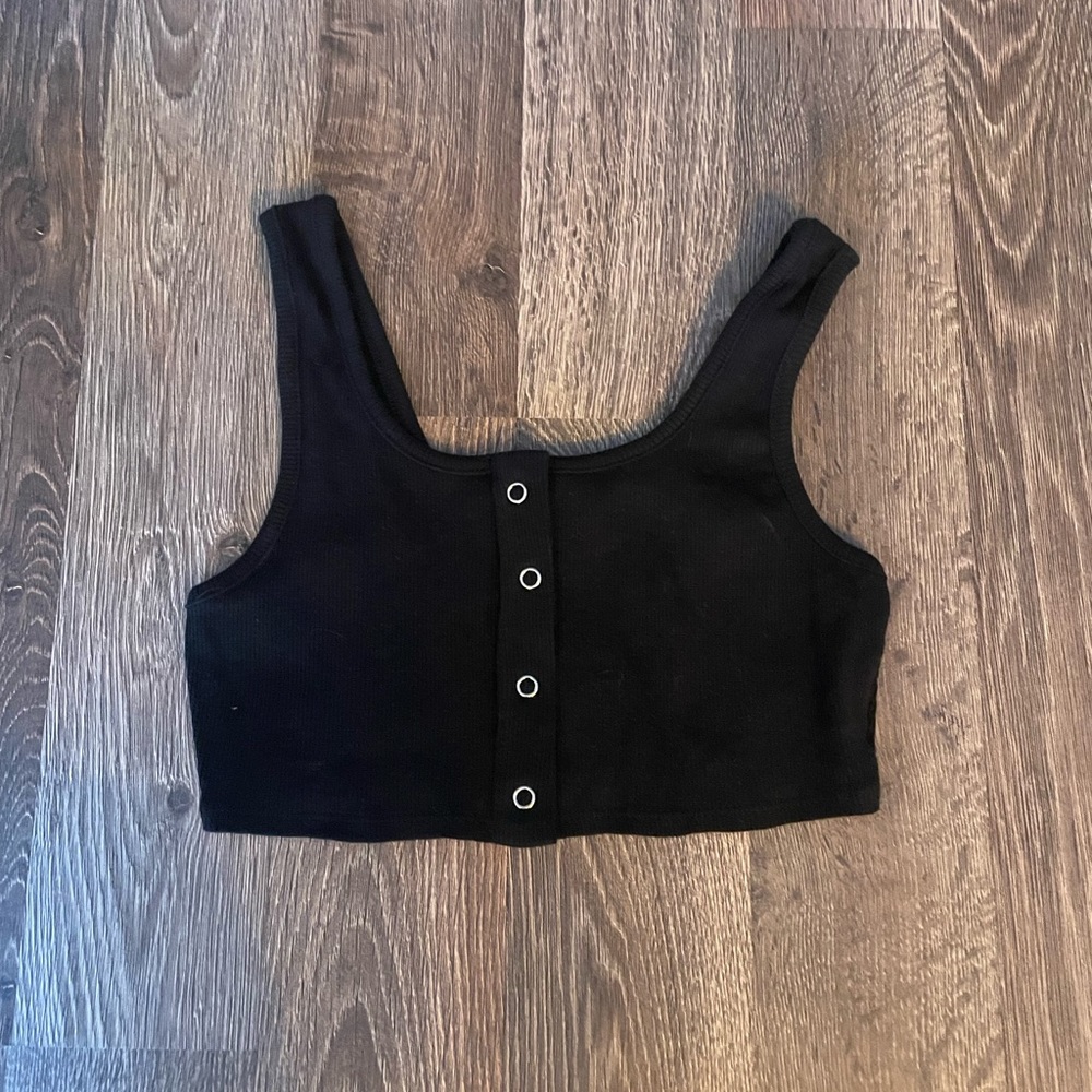 2/$30 - Workhall Crop
